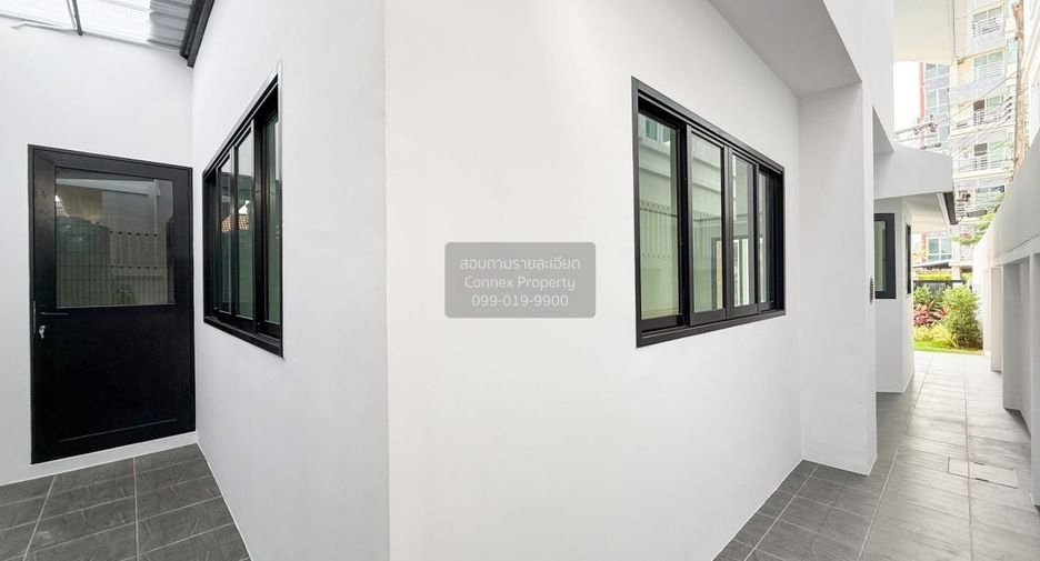 For sale 3 bedrooms house in Prawet, Bangkok