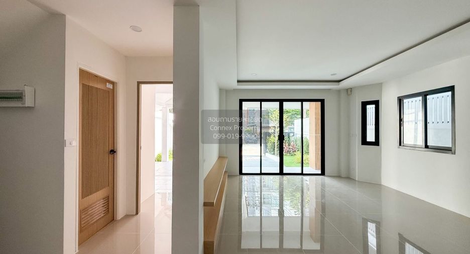 For sale 3 bedrooms house in Prawet, Bangkok