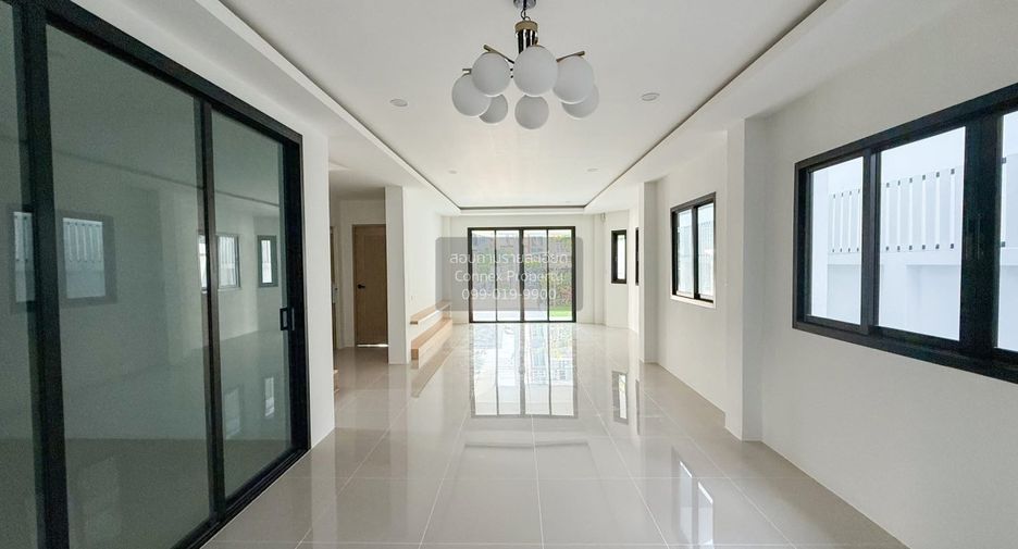 For sale 3 bedrooms house in Prawet, Bangkok