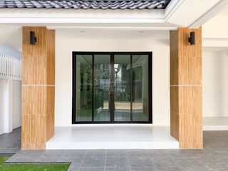 For sale 3 bedrooms house in Prawet, Bangkok
