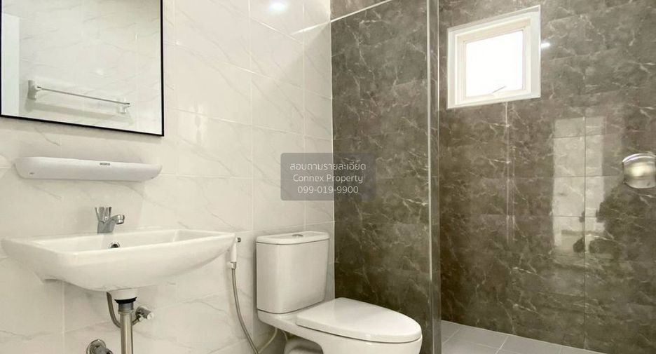 For sale 4 bedrooms townhouse in Mueang Nonthaburi, Nonthaburi