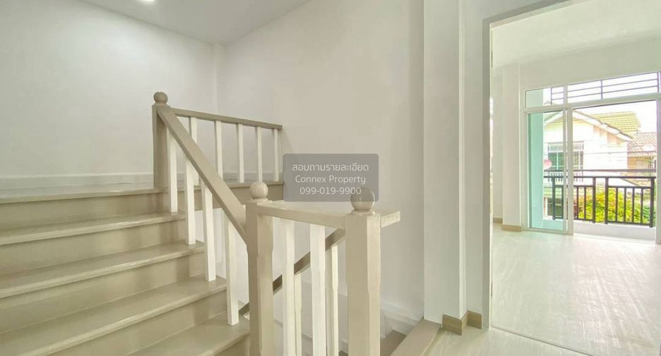 For sale 4 bedrooms townhouse in Mueang Nonthaburi, Nonthaburi