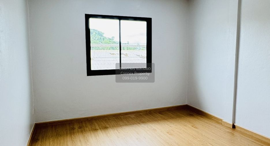 Casa adosada en venta de 4 habitaciones en Bang Bua Thong, Nonthaburi