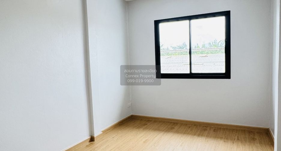 Casa adosada en venta de 4 habitaciones en Bang Bua Thong, Nonthaburi