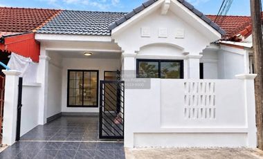 À vendre 2 chambres maison de ville à Mueang Phuket, Phuket