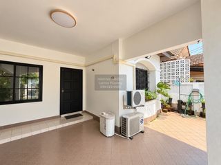 For sale 3 bedrooms townhouse in Mueang Phuket, Phuket