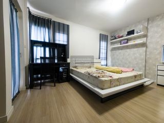 For sale 3 bedrooms house in Bang Khae, Bangkok