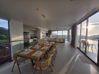Casa en venta de 5 habitaciones en Thalang, Phuket