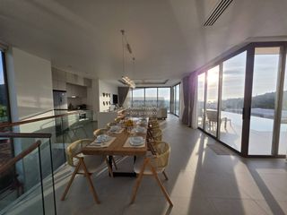 Casa en venta de 5 habitaciones en Thalang, Phuket