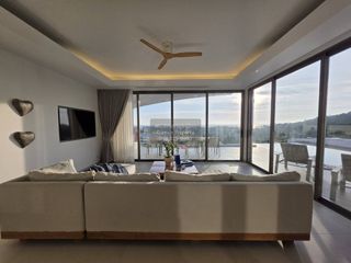 Casa en venta de 5 habitaciones en Thalang, Phuket
