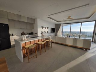 Casa en venta de 5 habitaciones en Thalang, Phuket