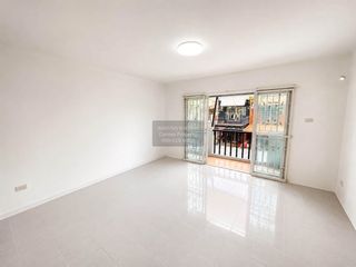 À vendre 2 chambres maison de ville à Mueang Phuket, Phuket
