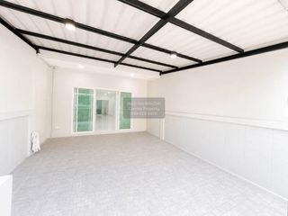 À vendre 2 chambres maison de ville à Mueang Phuket, Phuket