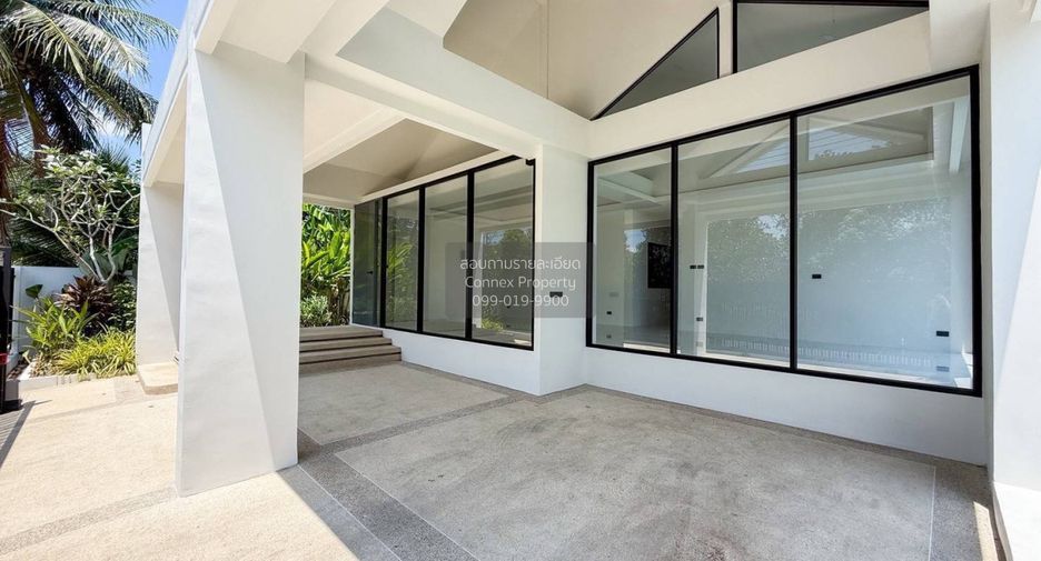 For sale 3 bedrooms villa in Nong Chok, Bangkok