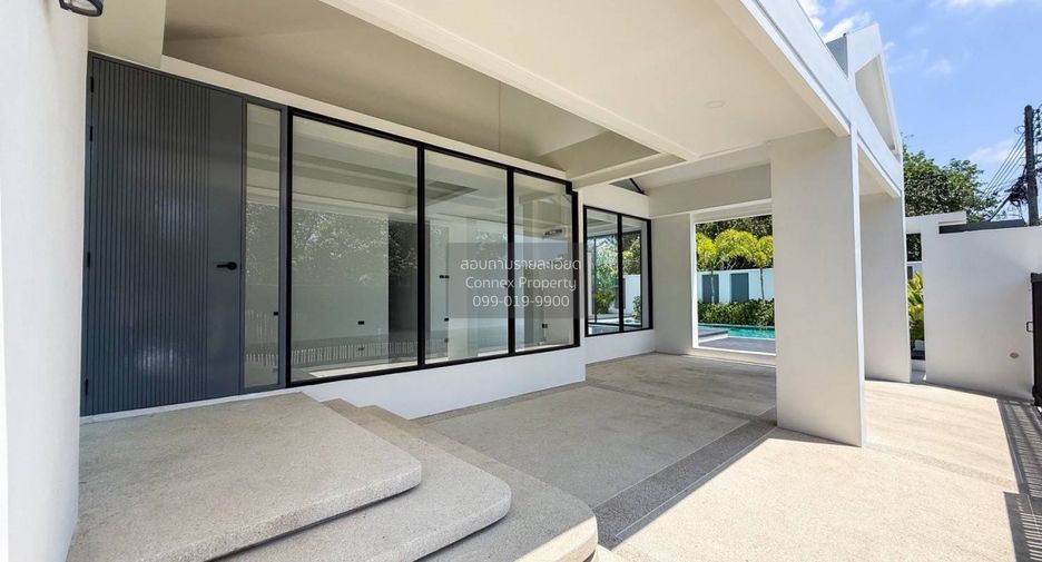 For sale 3 bedrooms villa in Nong Chok, Bangkok