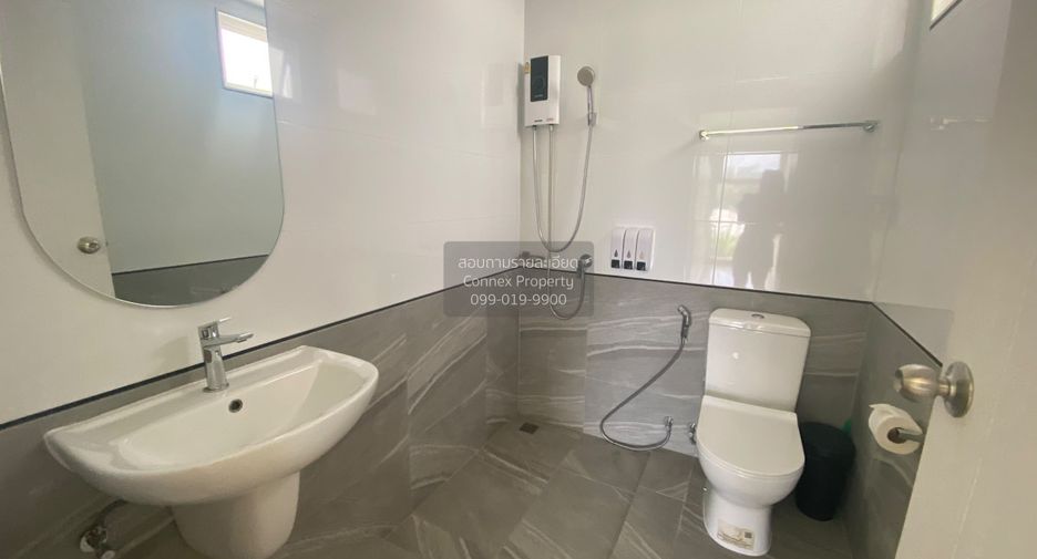 For sale 3 bedrooms townhouse in Thalang, Phuket