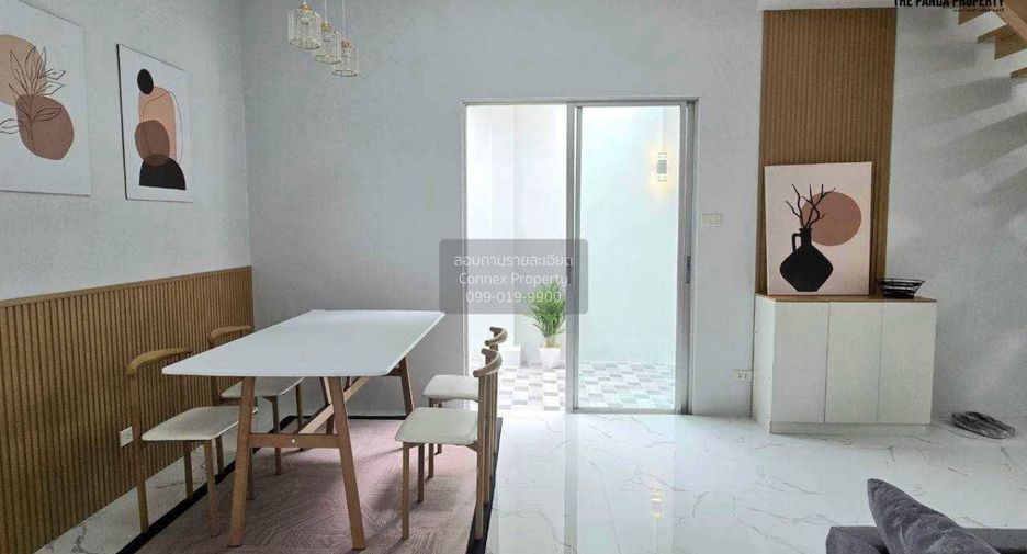 Reihenhaus zum Kauf mit 4 Zimmer in Bang Phli, Samut Prakan