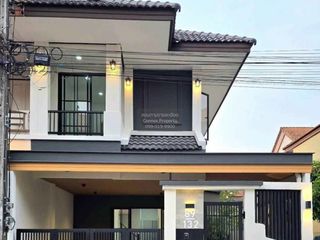 For sale 3 bedrooms townhouse in Mueang Phuket, Phuket