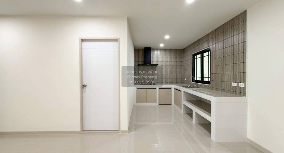 Casa adosada en venta de 3 habitaciones en Jomtien, Pattaya