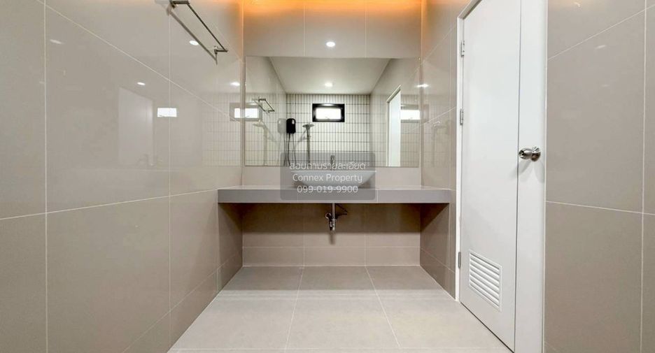 Casa adosada en venta de 3 habitaciones en Jomtien, Pattaya