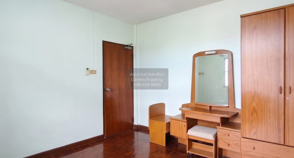 Casa en venta de 5 habitaciones en Chom Thong, Bangkok