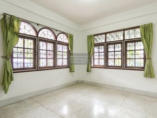 For sale 5 bedrooms house in Chom Thong, Bangkok