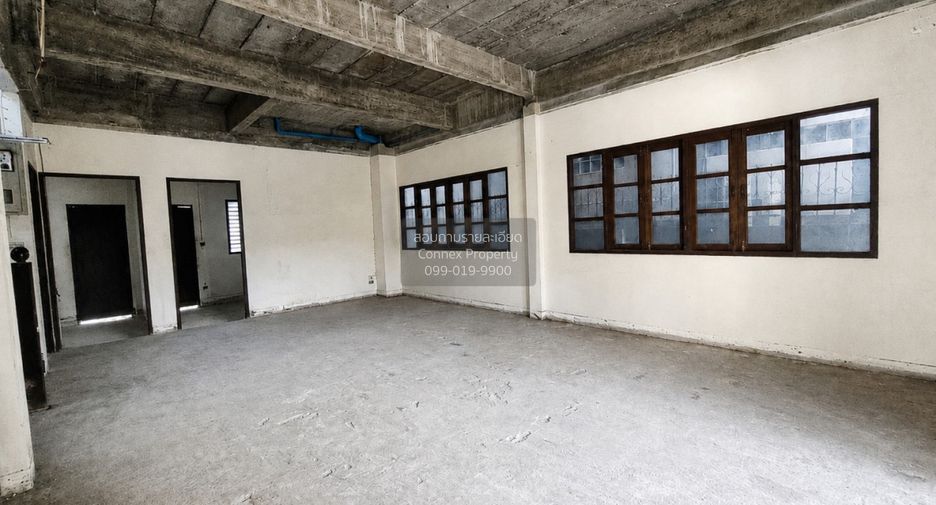 For sale 3 bedrooms house in Phasi Charoen, Bangkok