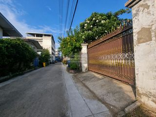 For sale 3 bedrooms house in Phasi Charoen, Bangkok