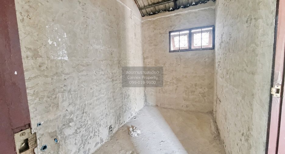 For sale 3 bedrooms house in Phasi Charoen, Bangkok