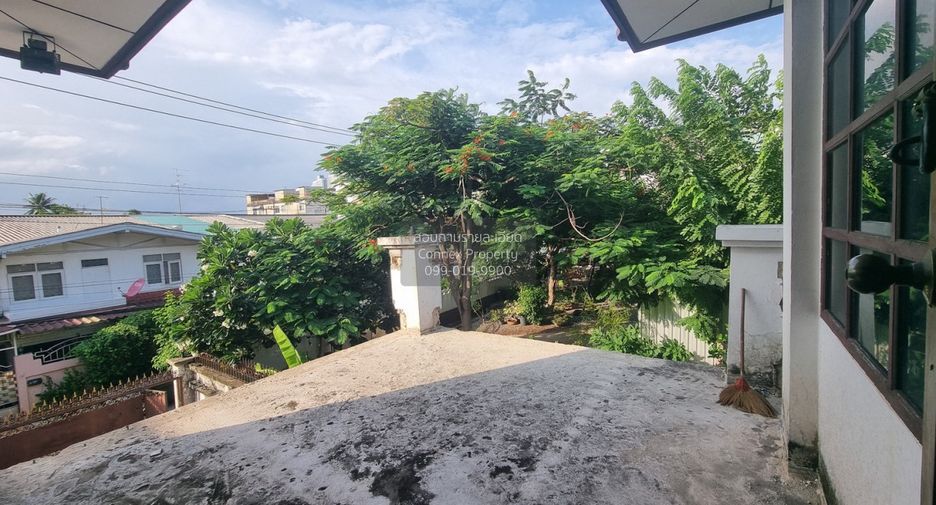For sale 3 bedrooms house in Phasi Charoen, Bangkok