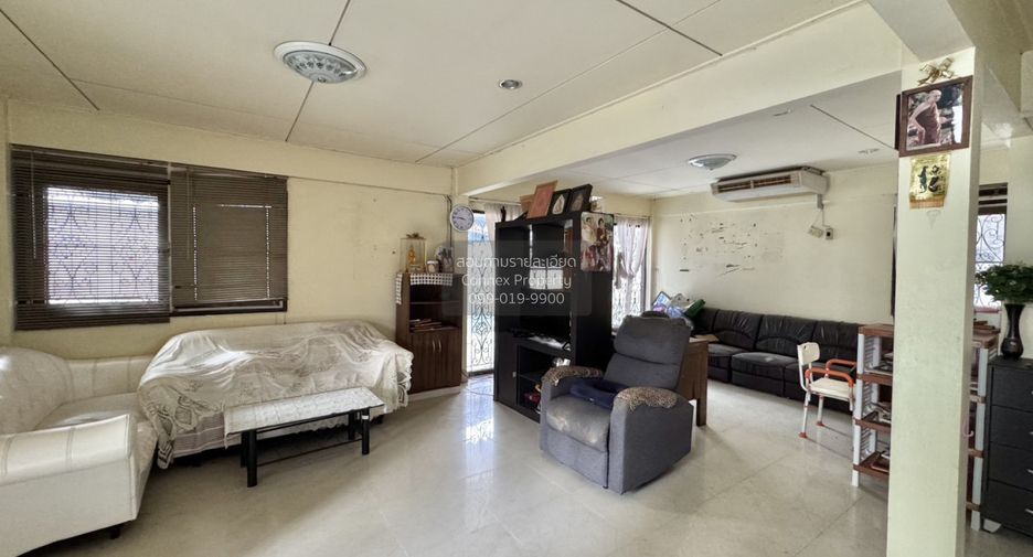 For sale 2 bedrooms house in Taling Chan, Bangkok