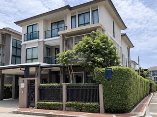 For sale 5 bedrooms house in Don Mueang, Bangkok