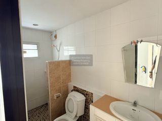For sale 3 bedrooms townhouse in Bang Khun Thian, Bangkok