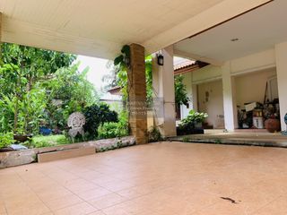 For sale 4 bedrooms house in Bang Khae, Bangkok