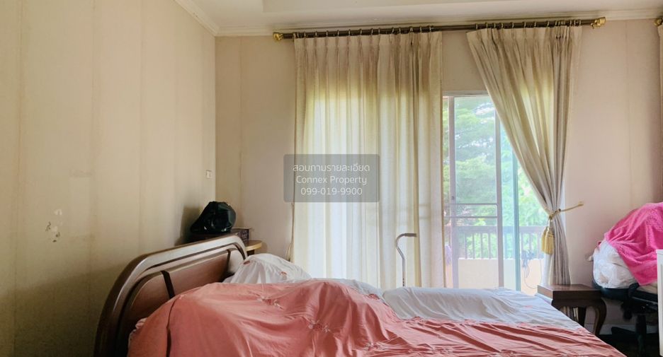 For sale 4 bedrooms house in Bang Khae, Bangkok