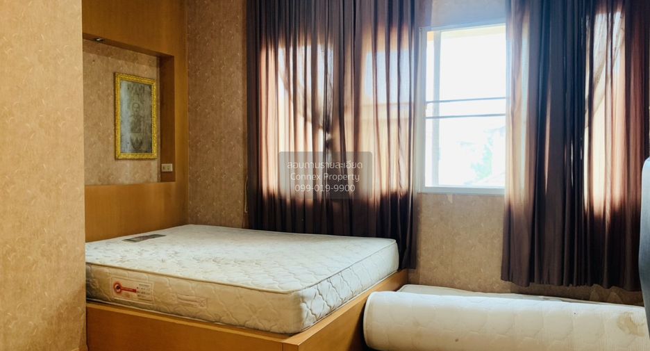 For sale 4 bedrooms house in Bang Khae, Bangkok