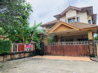 For sale 4 bedrooms house in Bang Khae, Bangkok