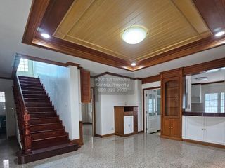 For sale 5 bedrooms house in Thawi Watthana, Bangkok