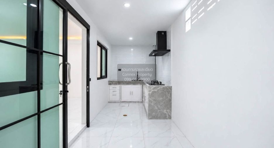 Reihenhaus zum Kauf mit 3 Zimmer in Mueang Phuket, Phuket