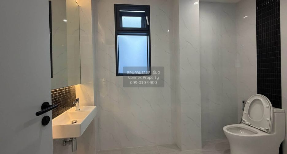 Casa adosada en venta de 1 habitaciones en Huai Khwang, Bangkok