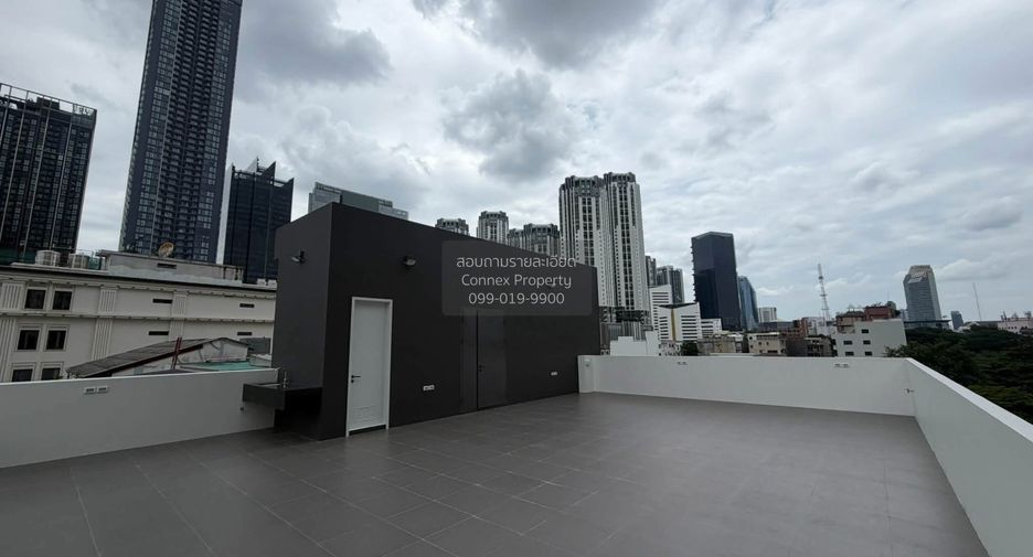 Casa adosada en venta de 1 habitaciones en Huai Khwang, Bangkok