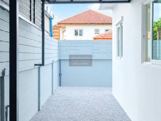For sale 3 bedrooms house in Mueang Pathum Thani, Pathum Thani