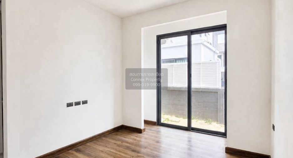 For sale 4 bedrooms house in Bang Phli, Samut Prakan