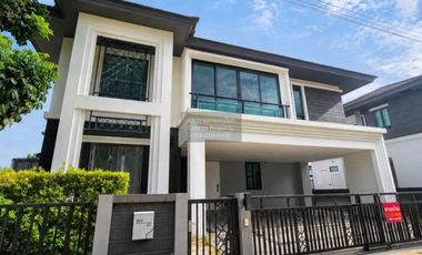 For sale 4 bedrooms house in Bang Phli, Samut Prakan