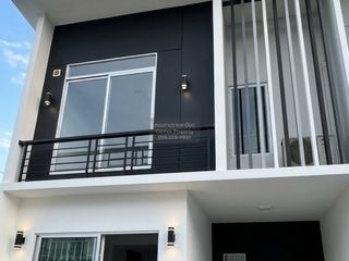 For sale 3 bedrooms townhouse in Khlong Luang, Pathum Thani