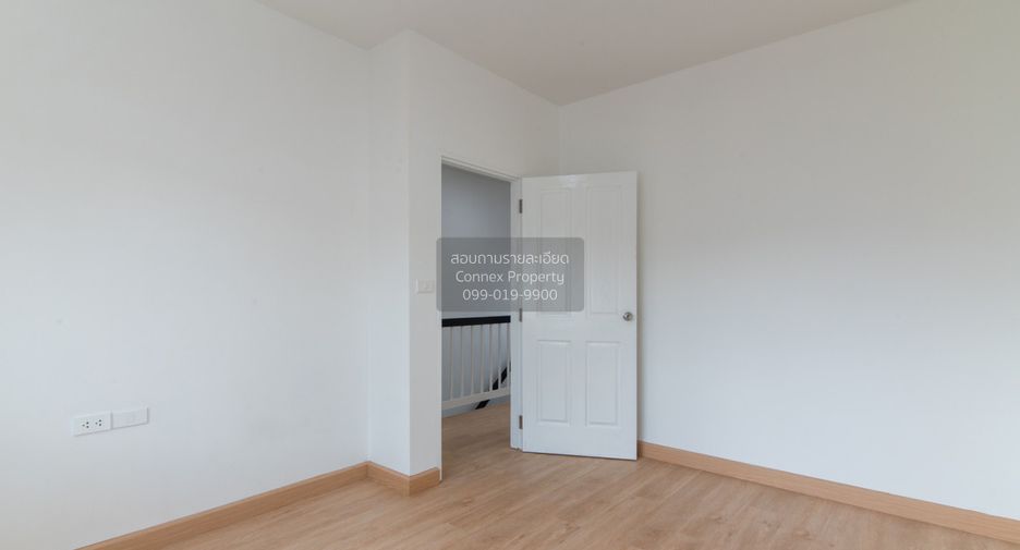 Casa adosada en venta de 3 habitaciones en Lak Si, Bangkok