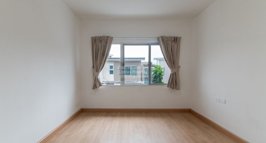 Casa adosada en venta de 3 habitaciones en Lak Si, Bangkok
