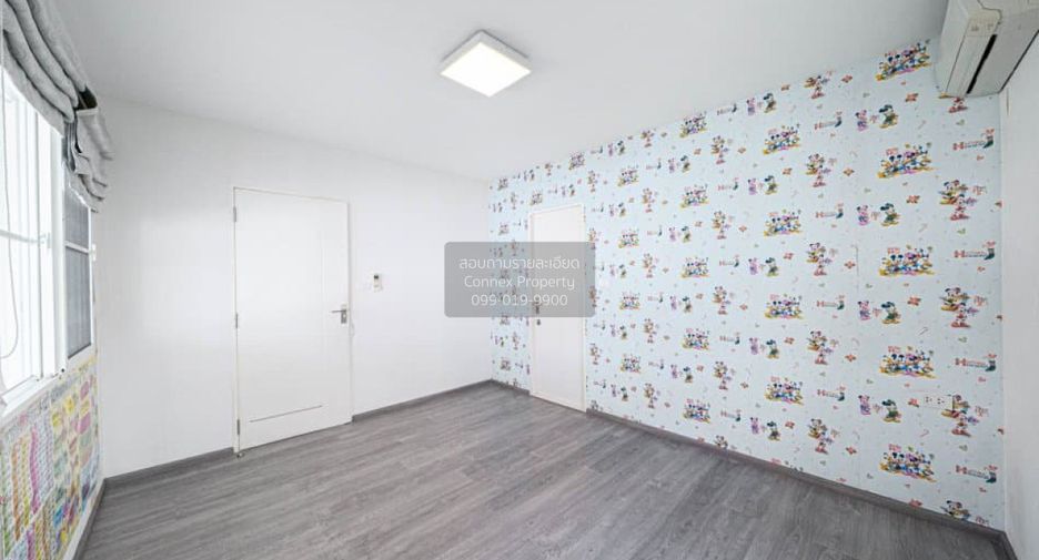 For sale 3 bedrooms house in Khlong Sam Wa, Bangkok