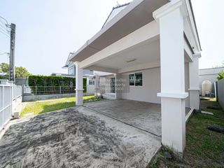 For sale 3 bedrooms house in Khlong Sam Wa, Bangkok