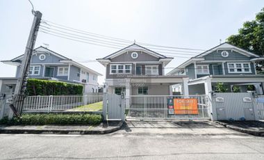 For sale 3 bedrooms house in Khlong Sam Wa, Bangkok